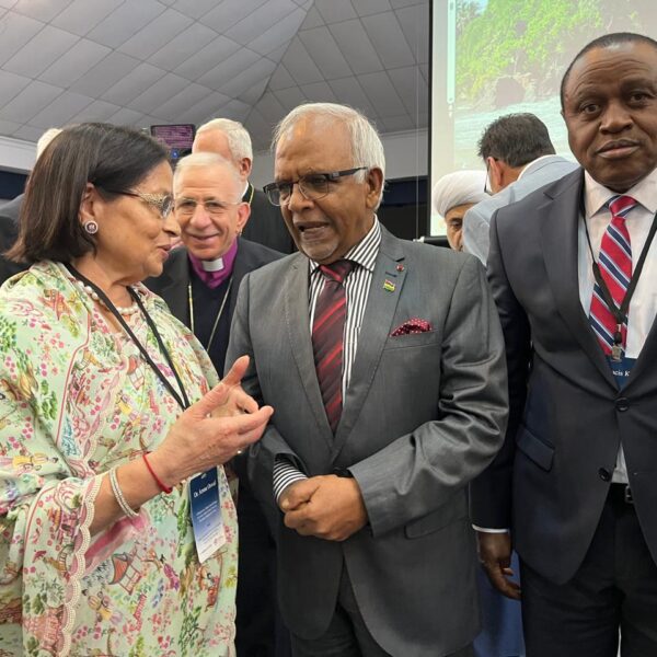 Dr Aruna Oswal met with the President of Mauritius H. E. Dharam Gokhool on 24th June 2026